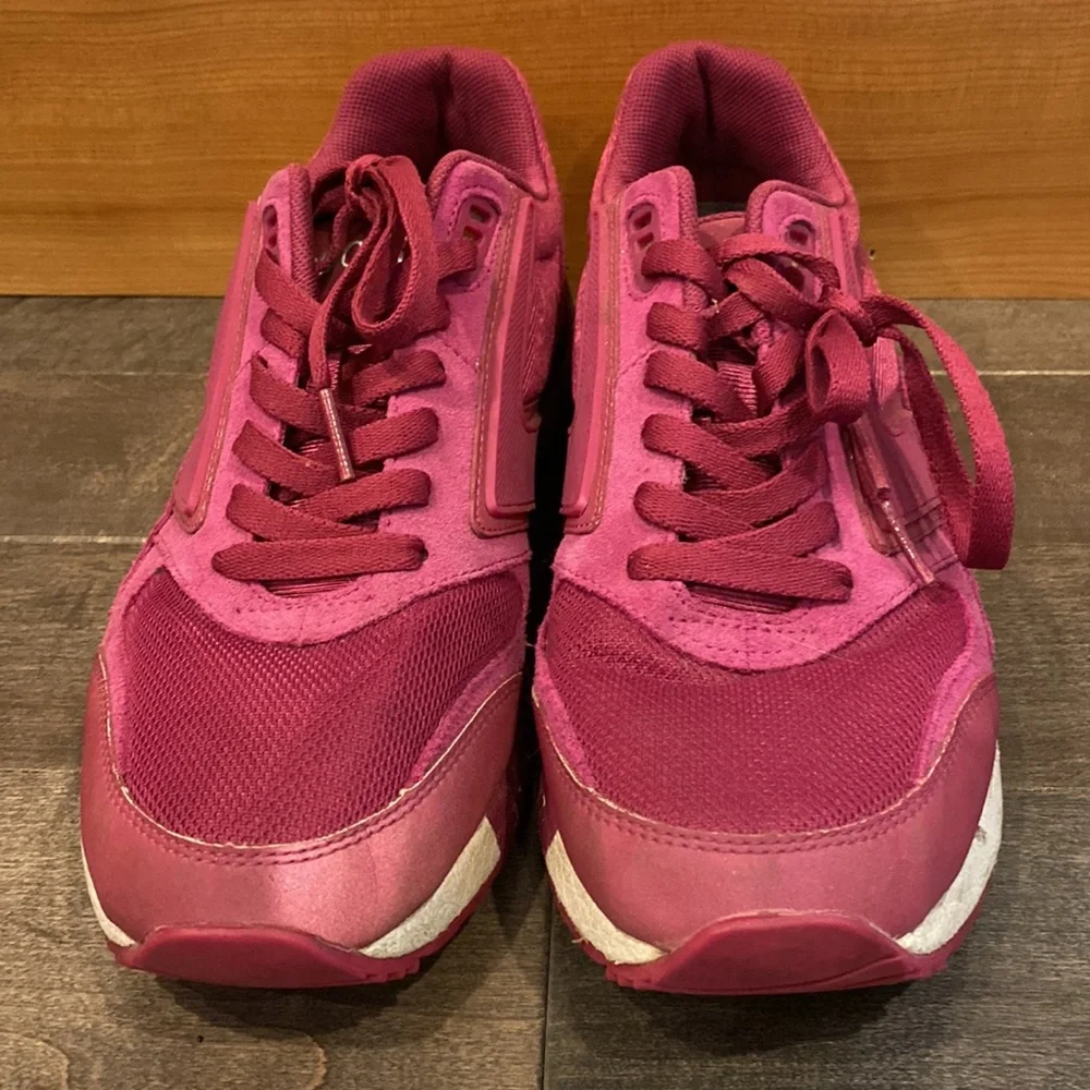 Brooks Fusion Womens Heritage shoe size 9